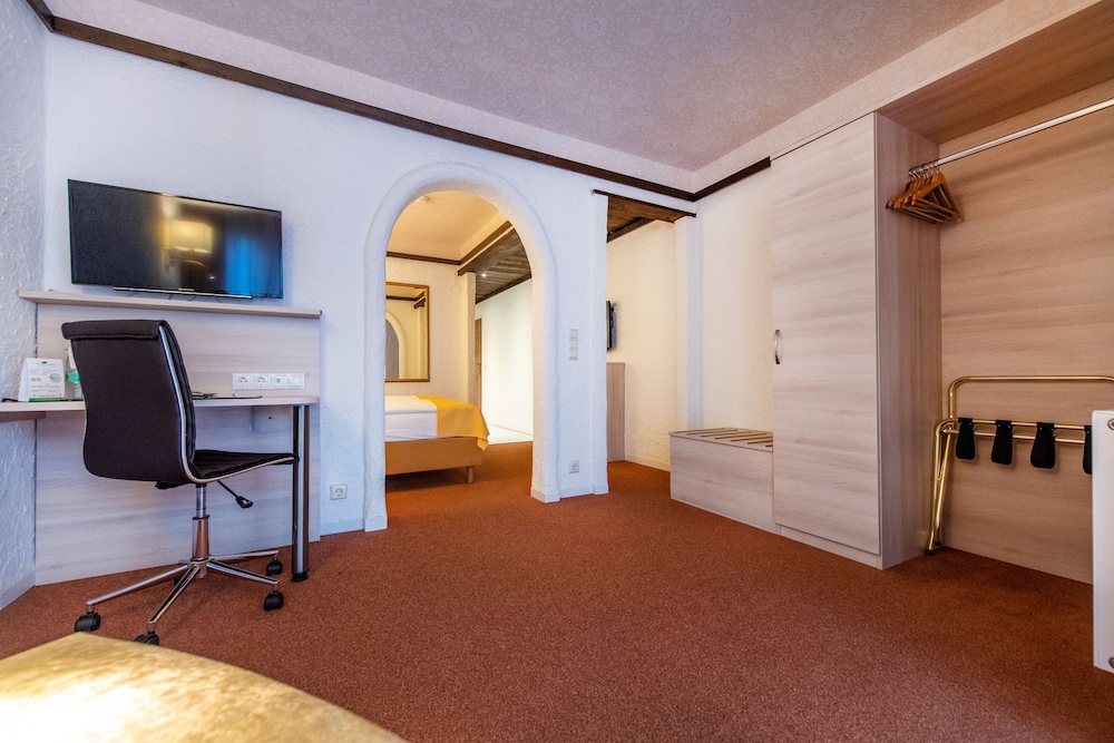 CONTEL HOTEL KOBLENZ 43/52