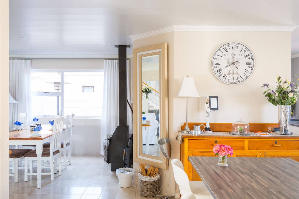 Atlantic Beach Villa 8/50