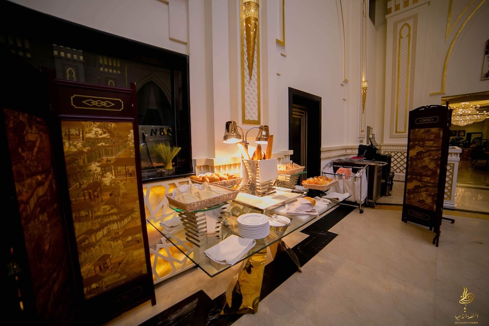 فندق الدار البيضاء جراند(CASABLANCA GRAND HOTEL) 46/54