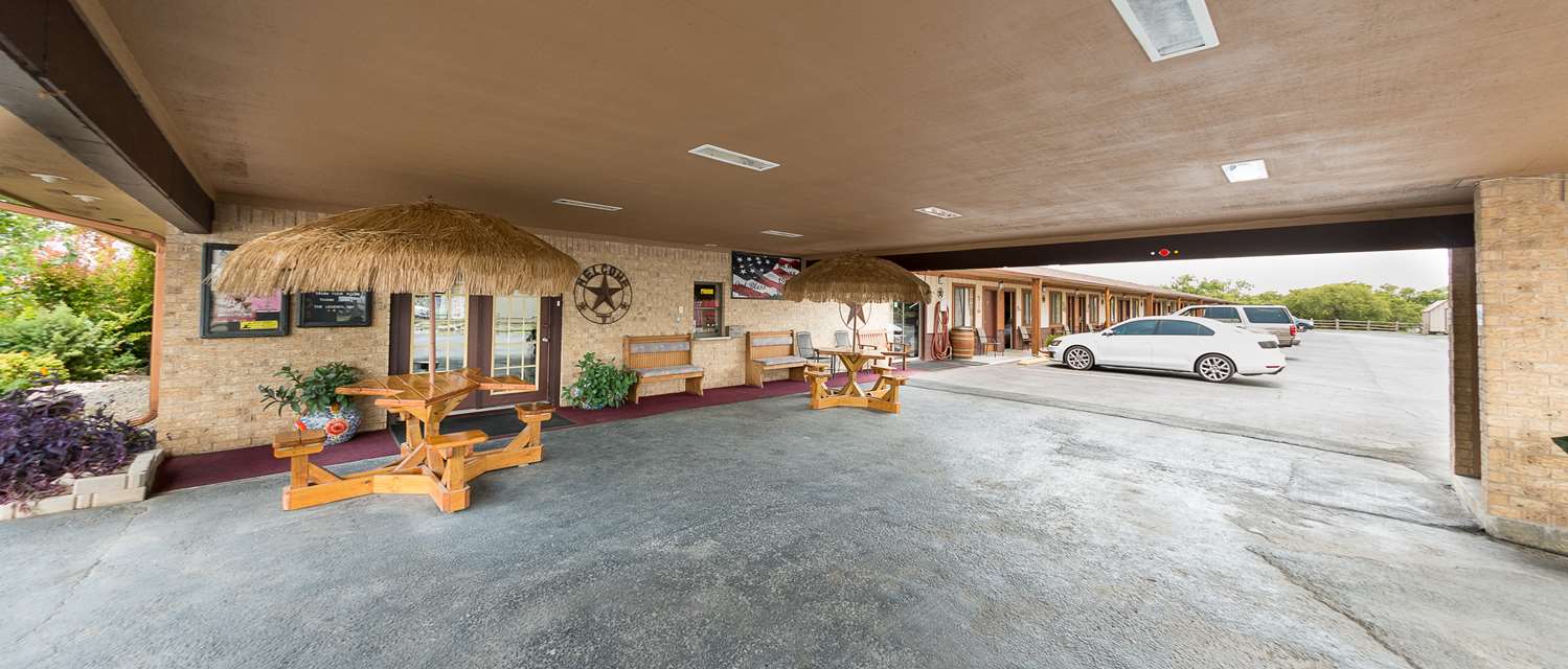 Americas Best Value Inn The Legends Inn 33/36