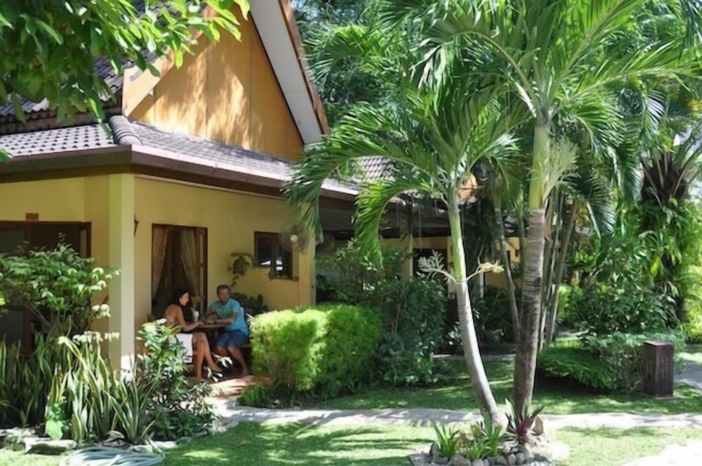 Palm Garden Resort 56/66