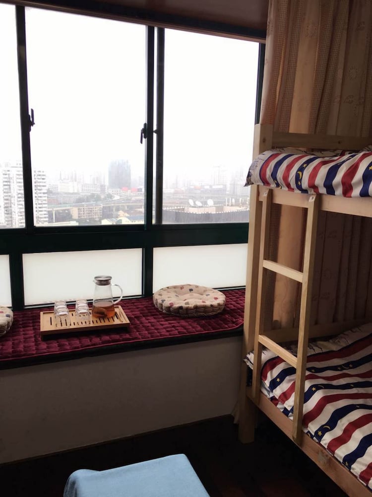 Shanghai Sky168 Youth Hostel 16/36