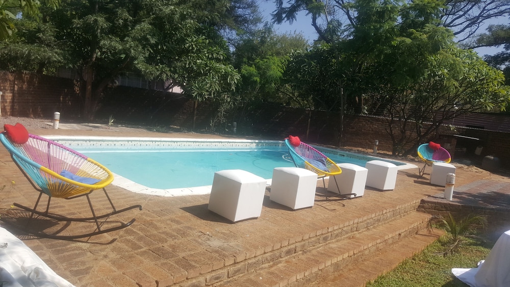 River-Ridge Guest House 15/23