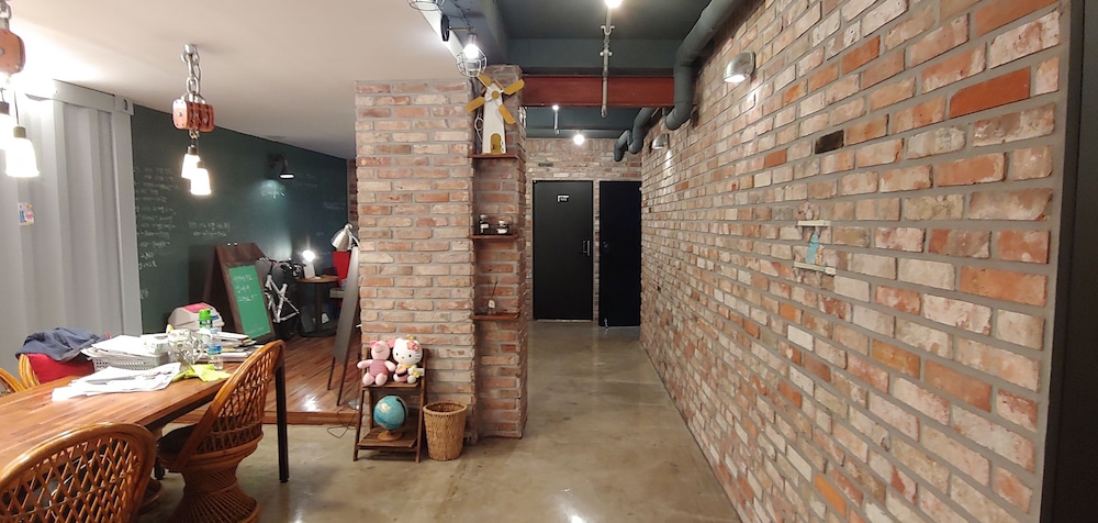 Mokpo White Windmill Guesthouse 32/43