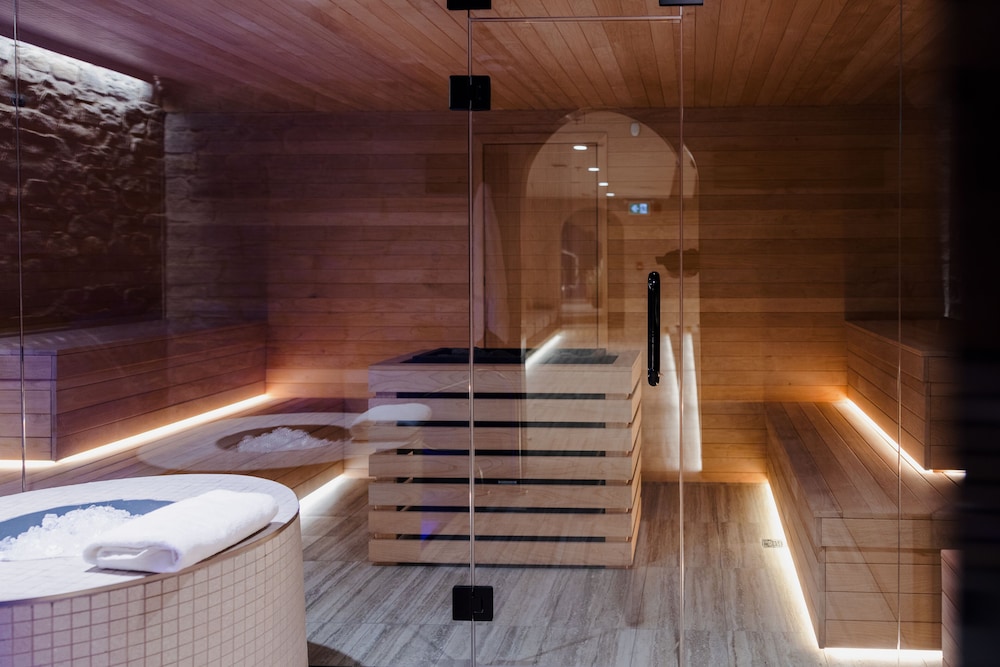 hotel & spa Carre Saint-Louis 44/71