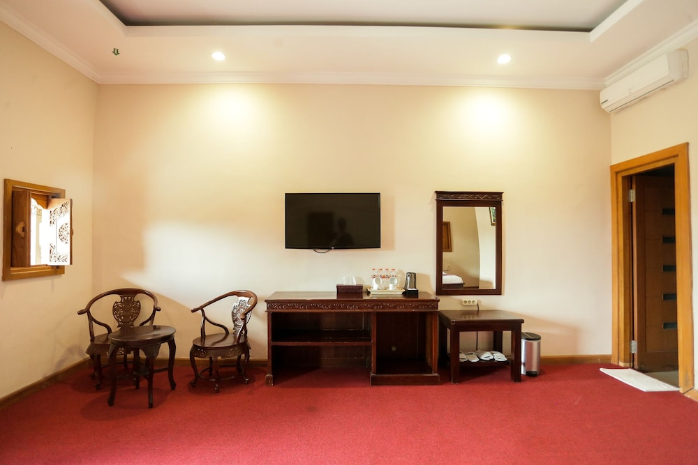 Ubud Hotel Villas Malang 53/76