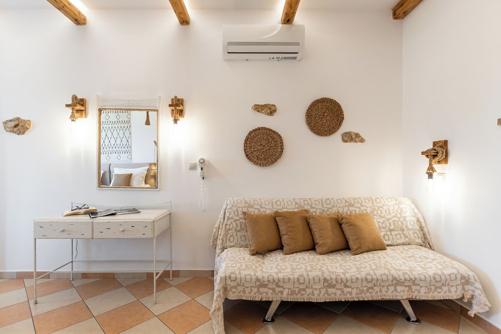 Glaronissi Beach 44/65