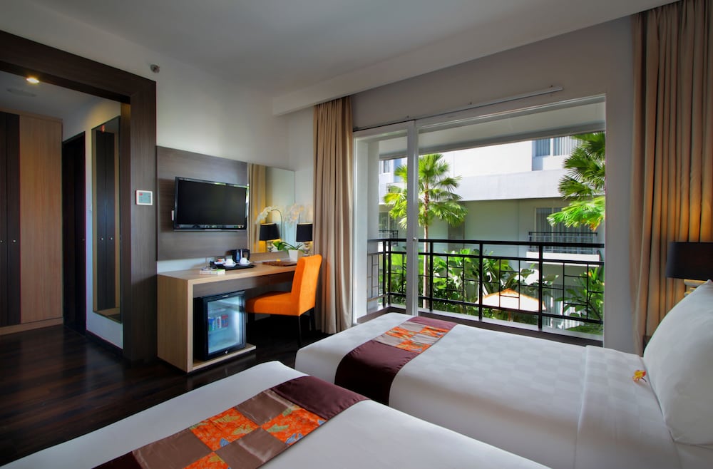 b Hotel Bali & Spa 30/73