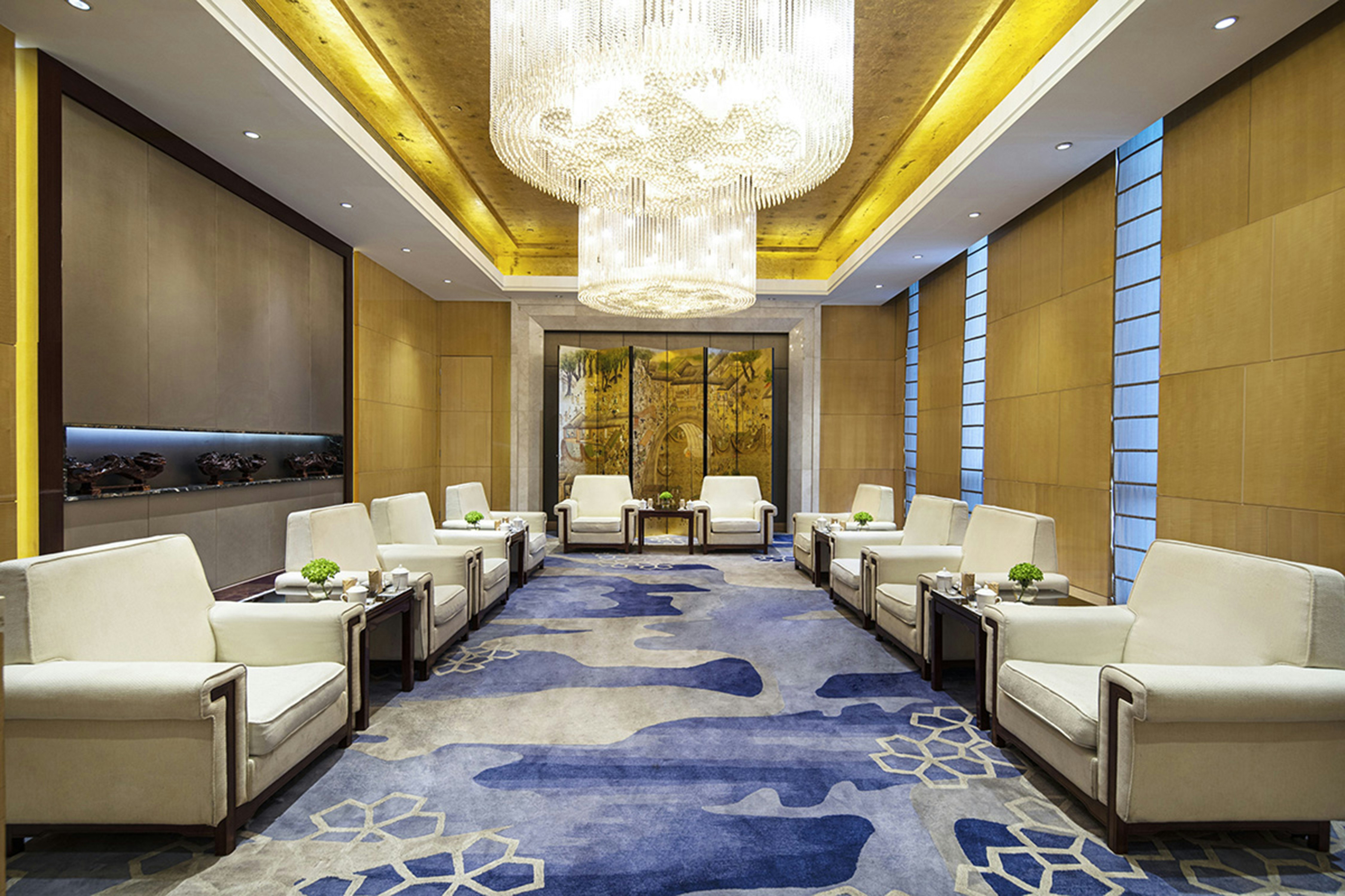 Hilton Nanjing 96/98
