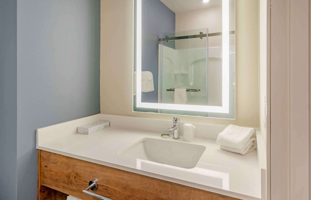 Extended Stay America Premier Suites - Fort Myers - Airport 32/39