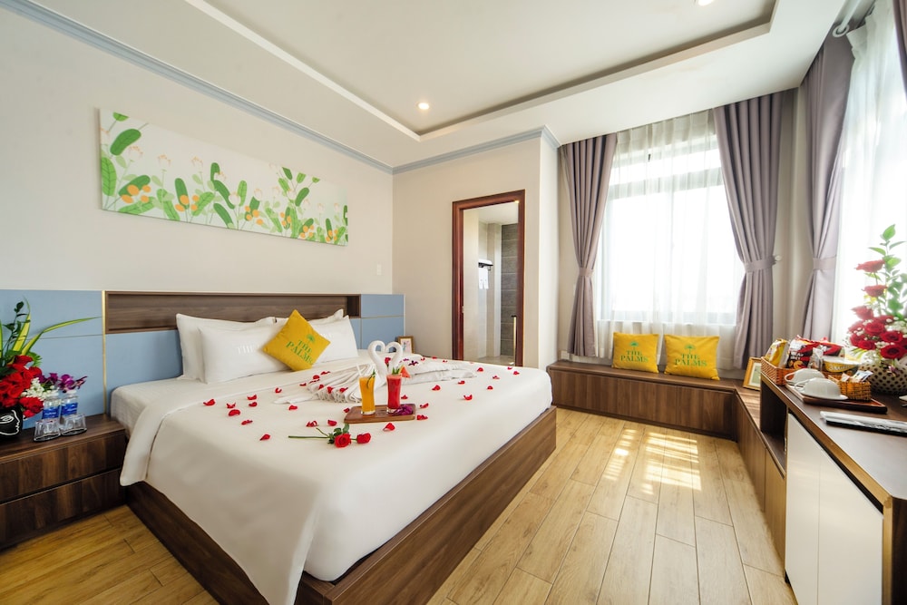 The Palms Hotel 14/55