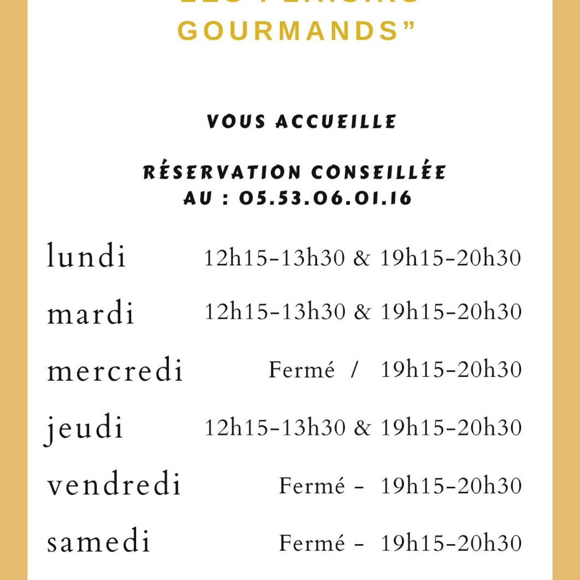 HOTEL LE CYGNE 41/50