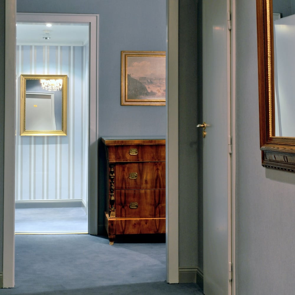 Hotel Karntnerhof 32/61