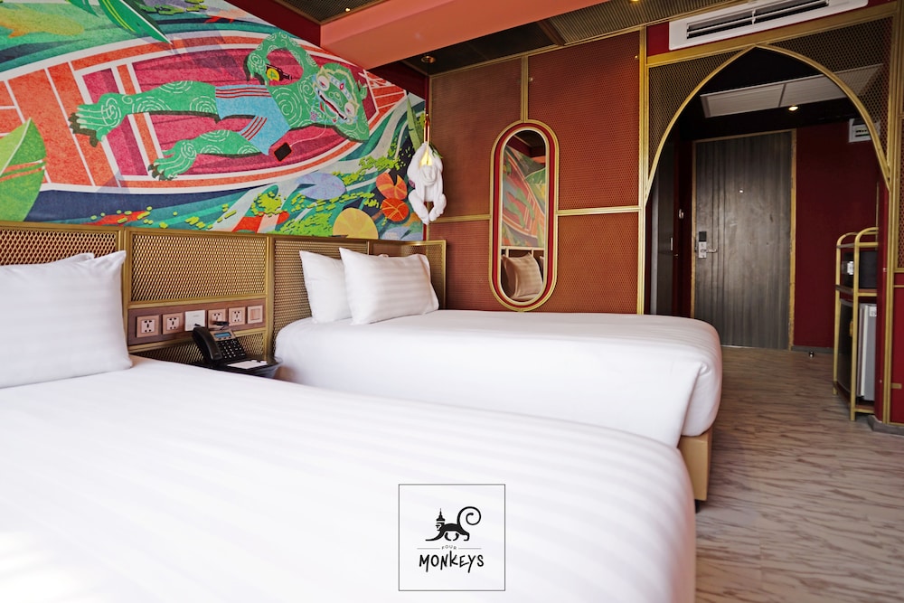 4 Monkeys Hotel Bangkok 24/50