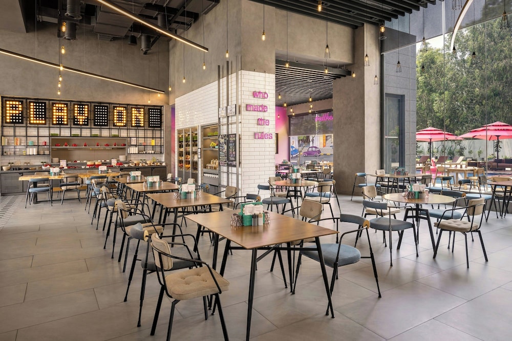 Moxy Bengaluru Airport Prestige Tech Cloud 32/49