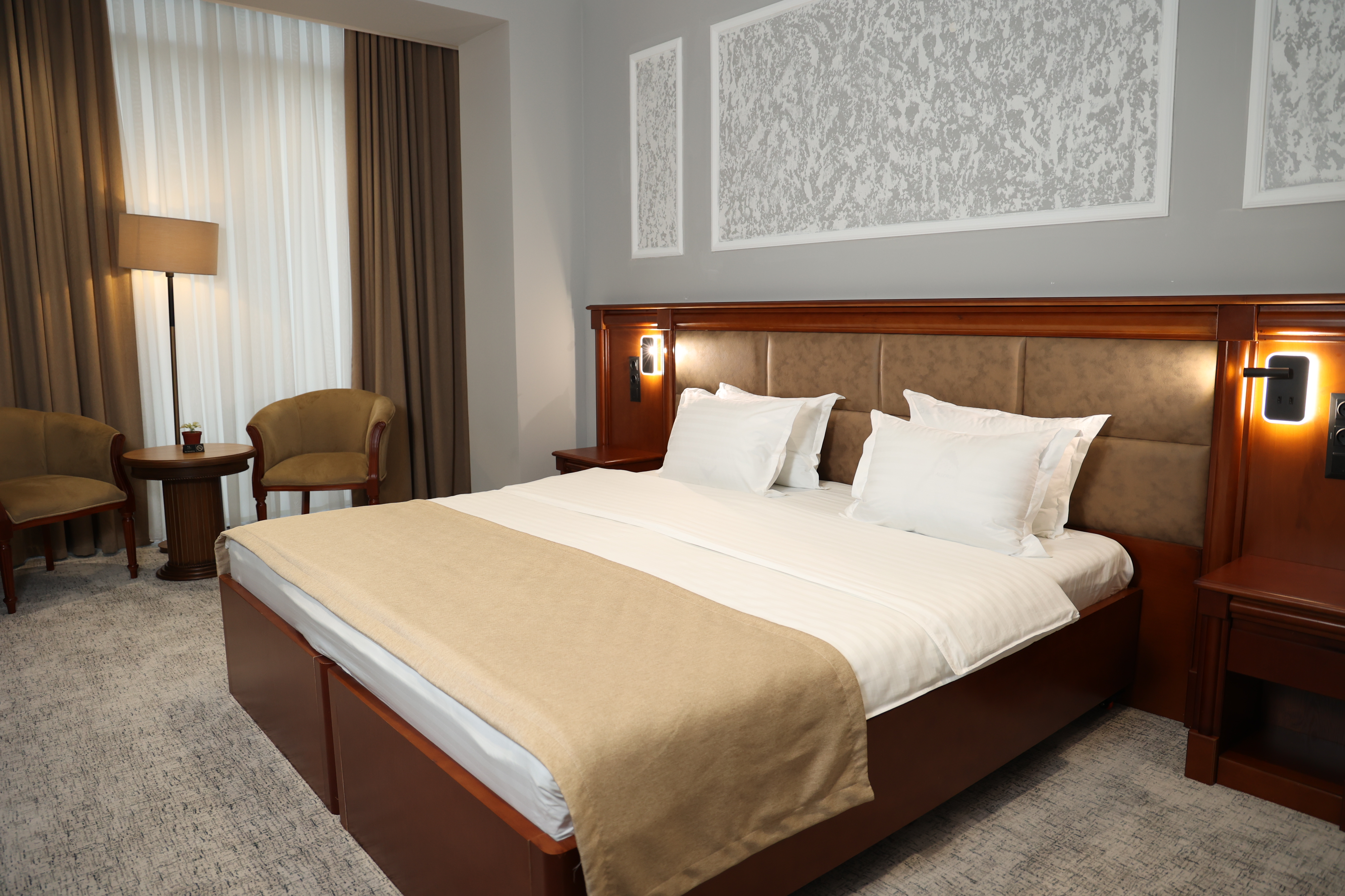 Executive Suite