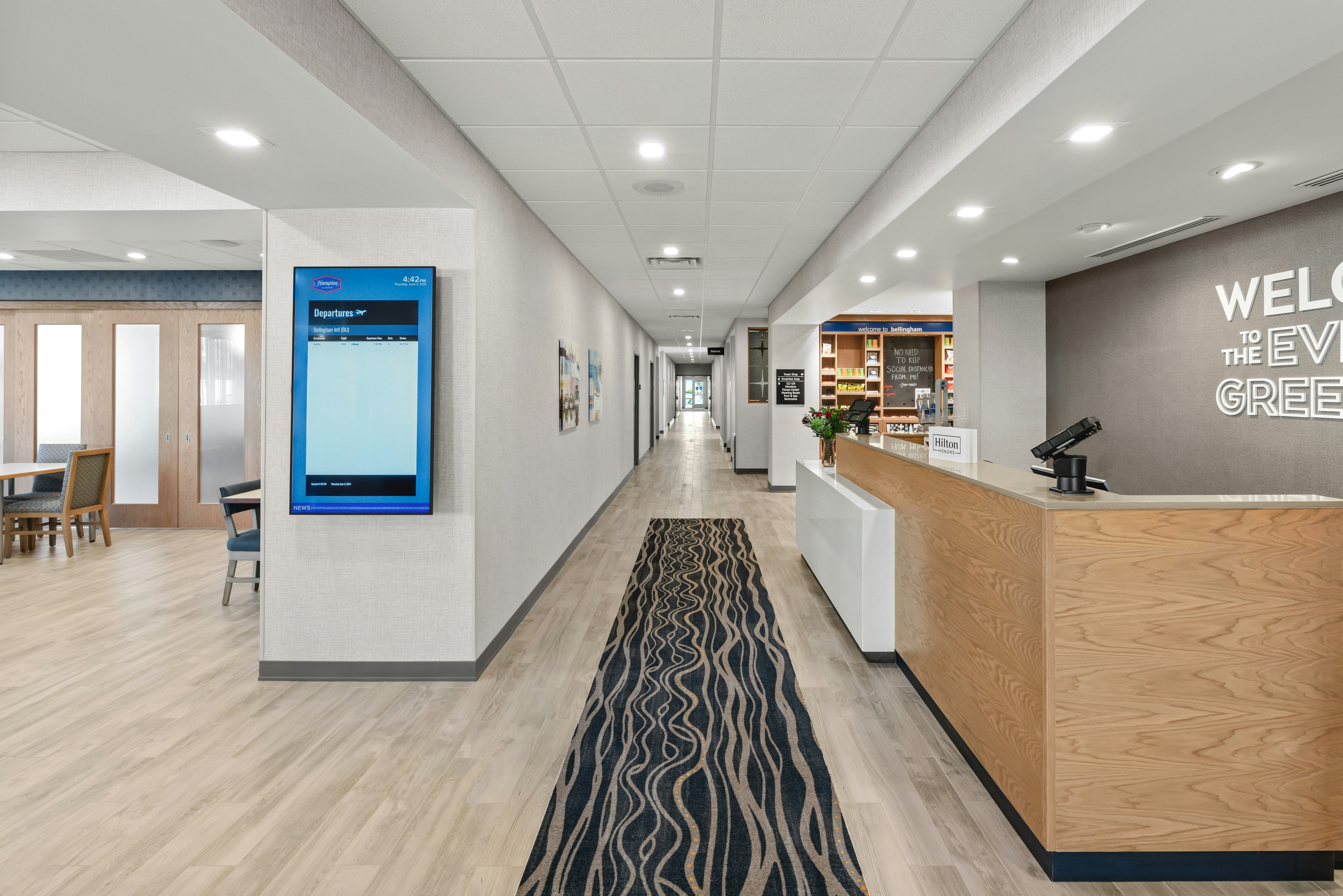 Lobby at HAMPTON INN SUITES BELLINGHAM AIRPORT, BELLINGHAM - WA
