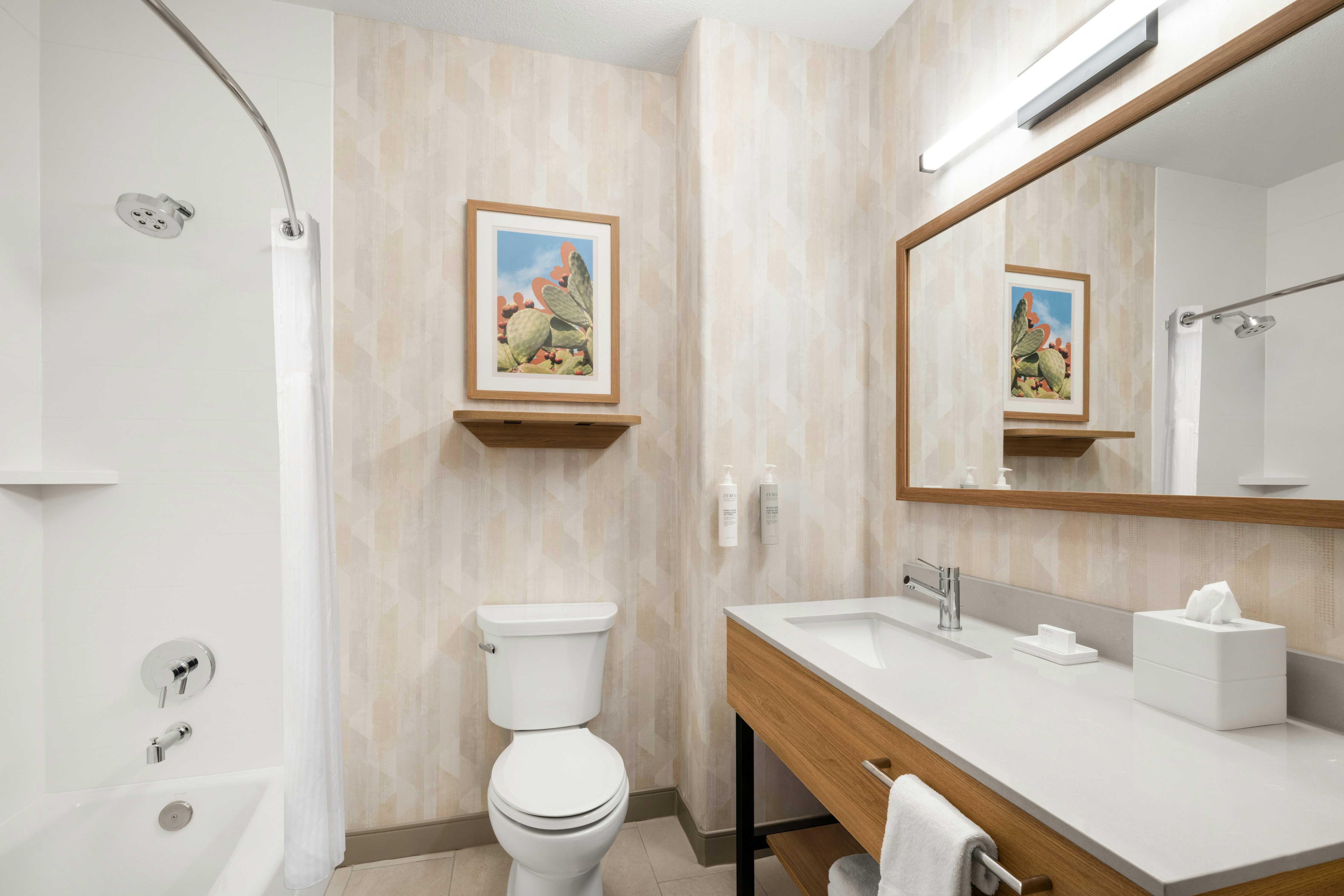 1 Bedroom, Suite, 2 Queen Beds 5/7