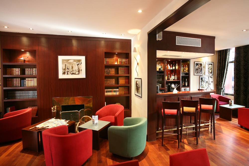Hotel Roosevelt 53/62