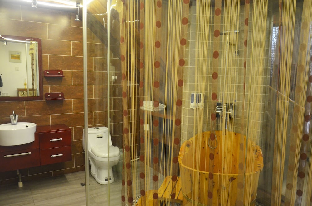 Shaoxing Luxun Native Place Youth Hostel 67/68