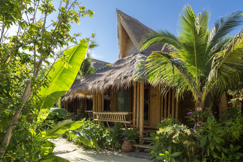 PhiPhi CoCo Beach Resort in PHI PHI ISLAND