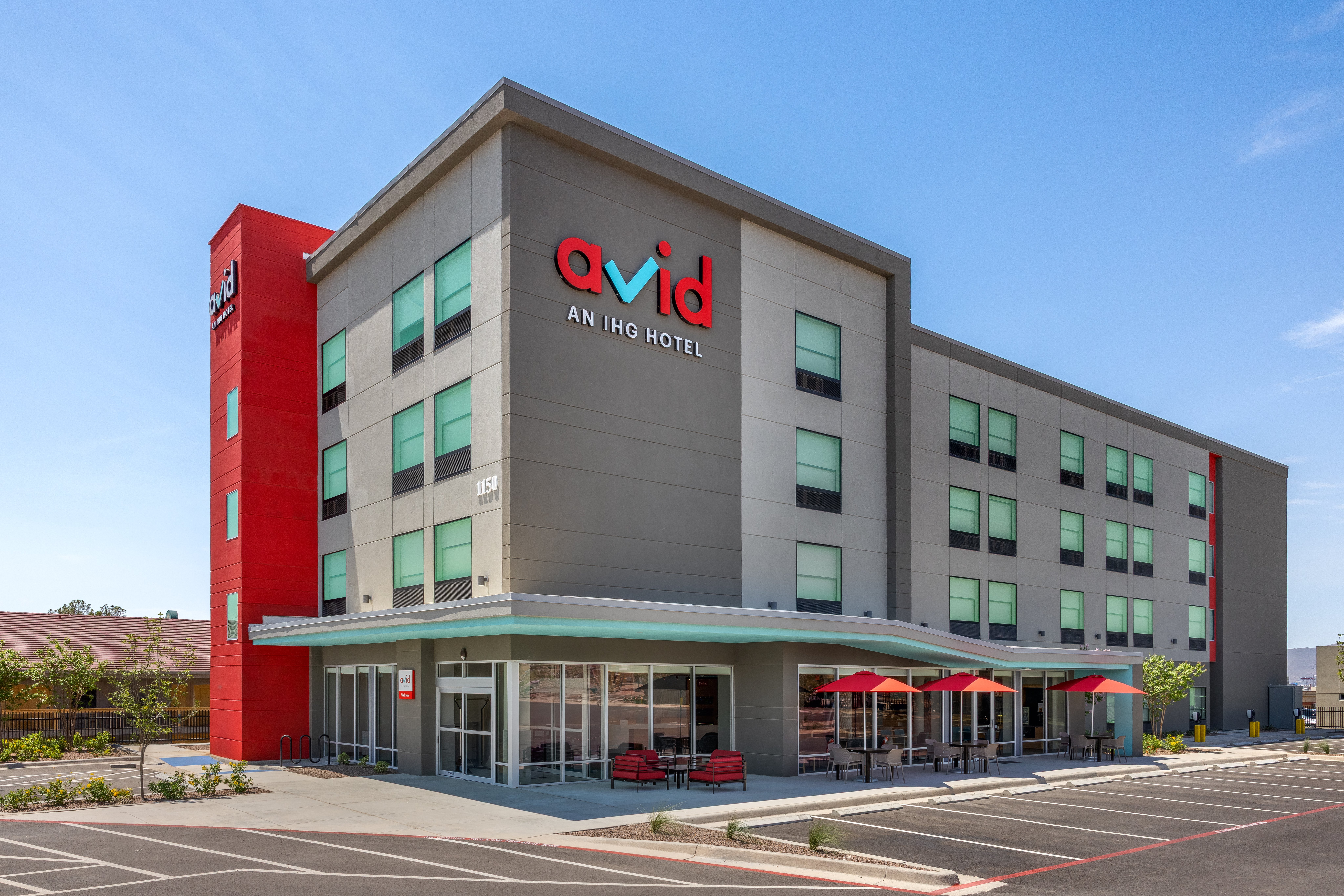 avid hotel El Paso East by IHG 33/33