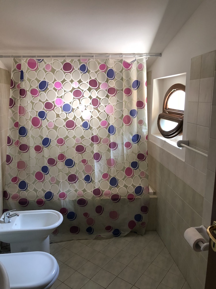 The Maze B&B 28/29