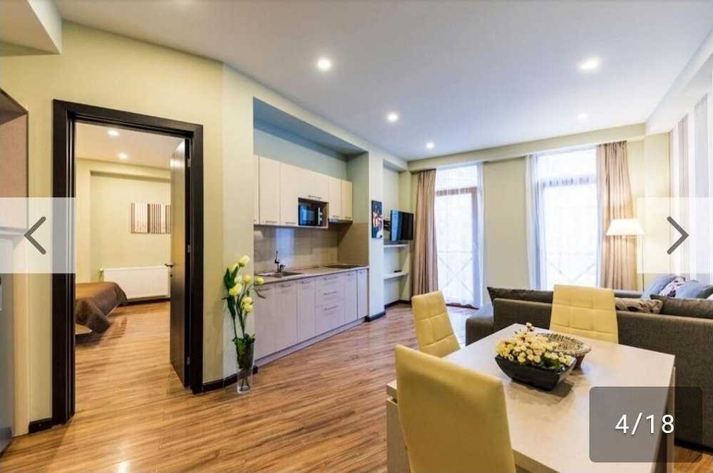 Sani Apart Hotel 12/27