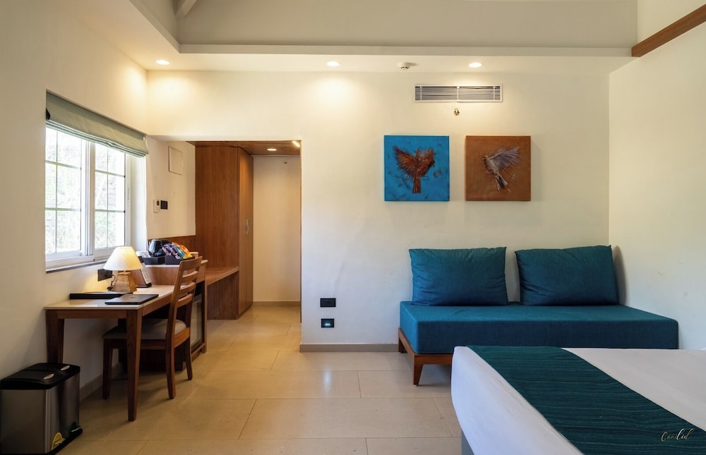 The Fern Wisteria Resort Dhari 36/53