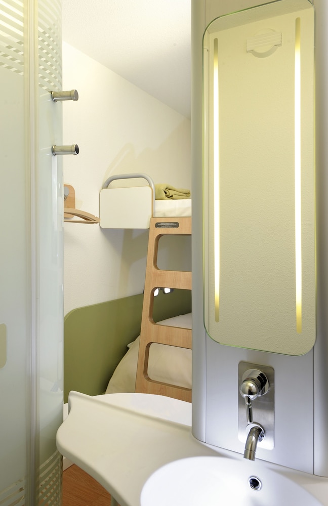 IBIS BUDGET TOULOUSE AEROPORT 35/67