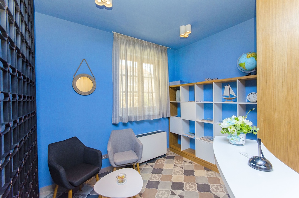 Hostel Dvor 20/44