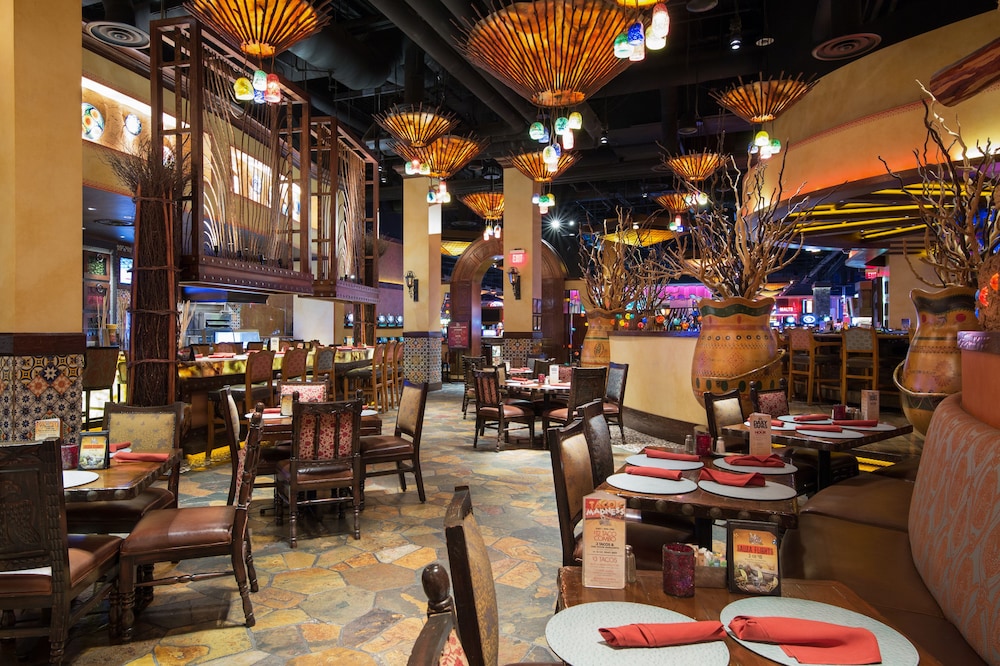 Silverton Casino Hotel 33/48
