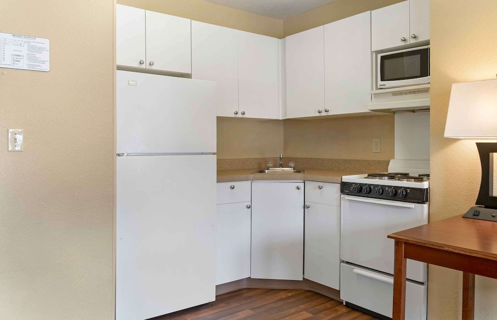 Extended Stay America - Detroit - Novi - Orchard Hill Place 49/57