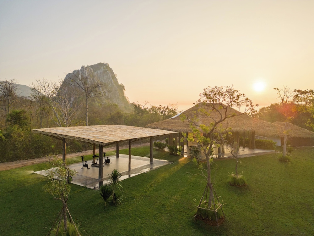 The SOUL Resort 34/60