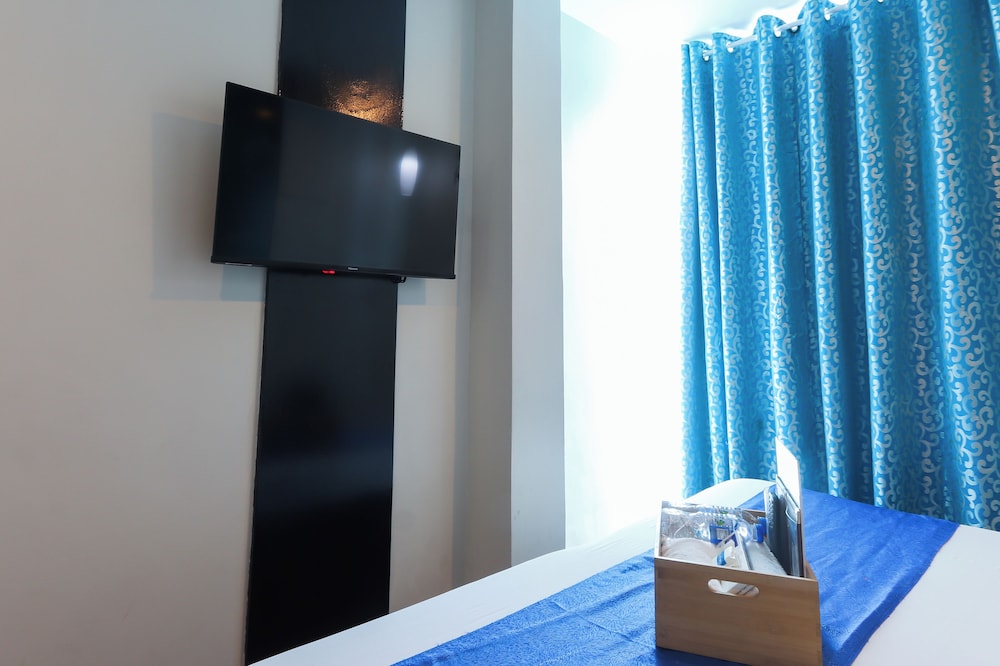 Icon Hotel North Edsa 58/65