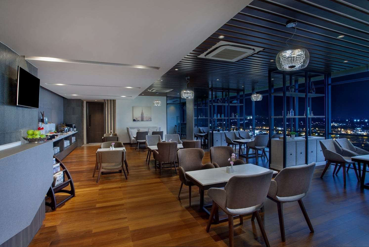 restaurant cafeteria
