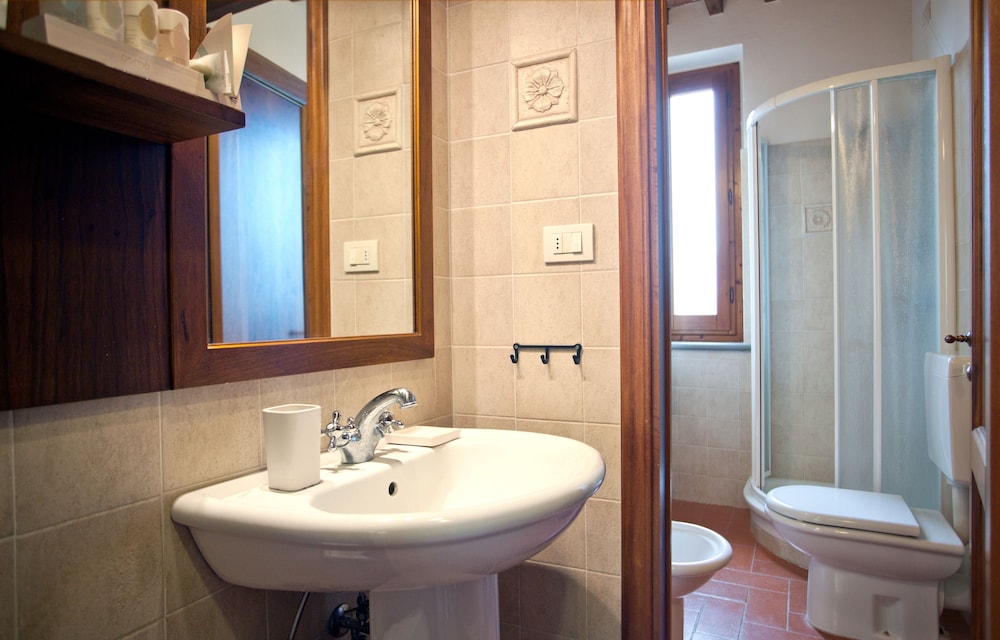 Relais Fattoria Belvedere 77/79