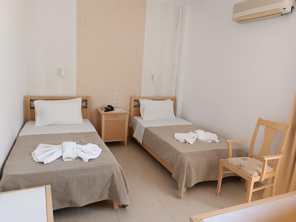 SERIFOS BEACH HOTEL 27/50