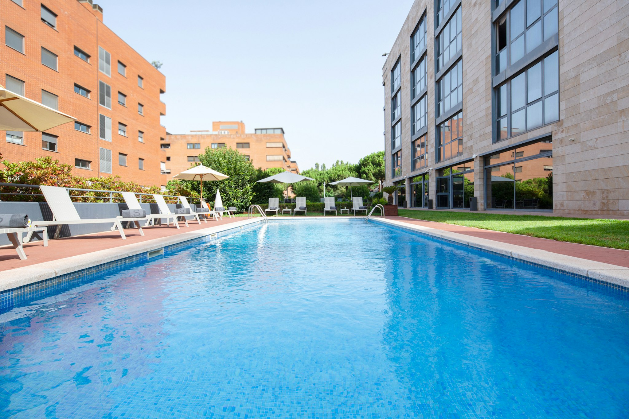 Sercotel Cornella Barcelona (ex. Nh Cornella) 43/45