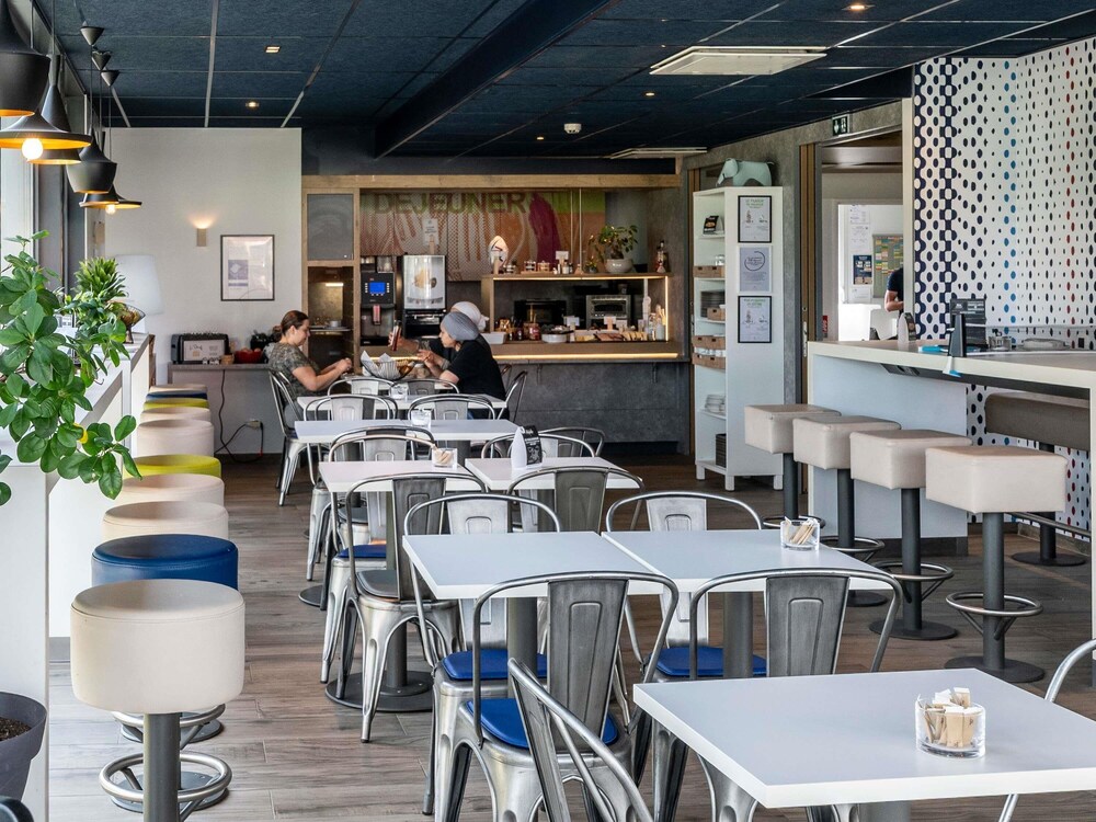 Ibis Budget Macon Creches 43/56