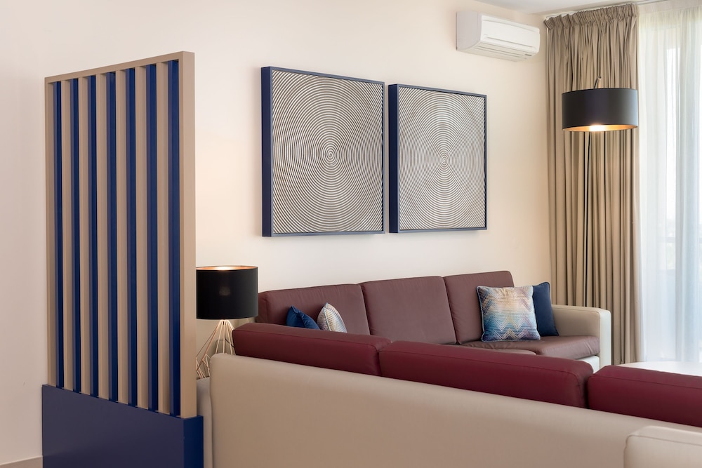 The Westin Salgados Beach Resort, Algarve 27/29