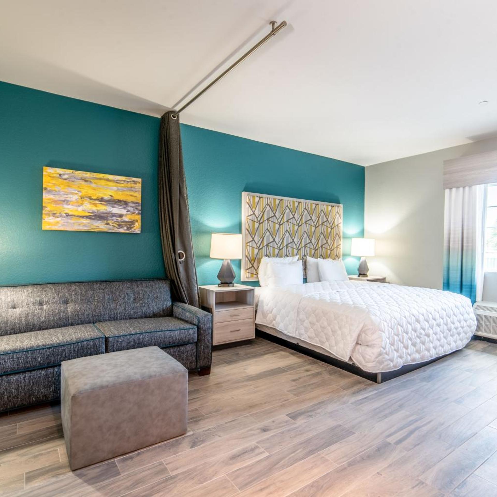 Everglades Adventures Hotel Suites by Ivey House 4/15