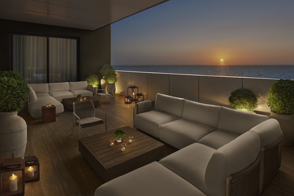 The Jeddah EDITION 27/50
