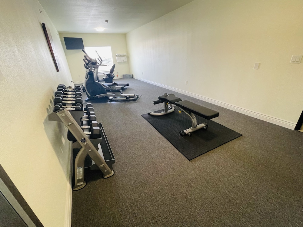 FairBridge Inn and Suites Cuero (ex Cuero s Copper Inn) 13/23