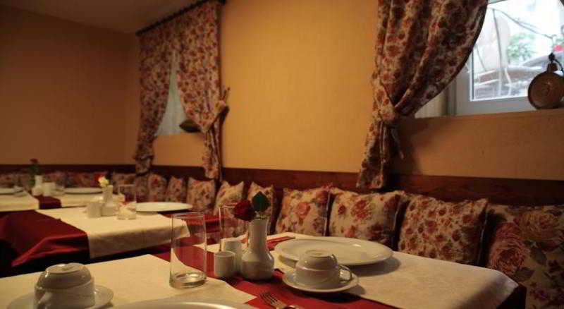 HOTEL VILA 60 14/15