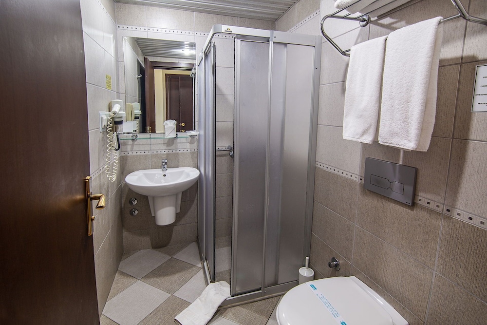 Kleopatra Ada Hotel 54/55