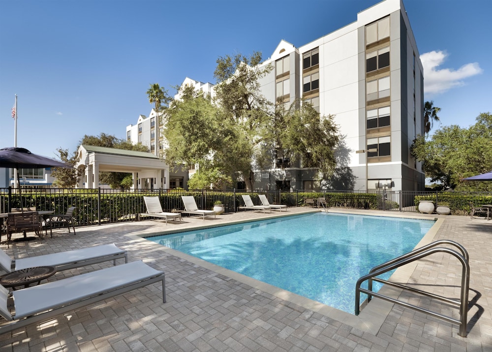 Hyatt Place Lakeland Center 60/63