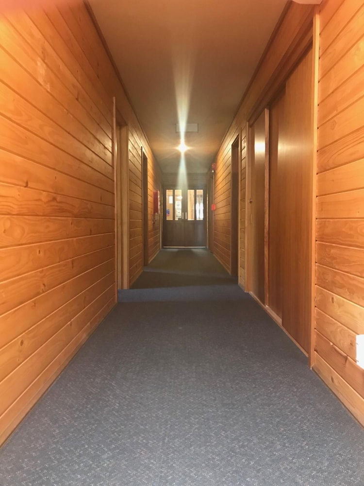 Altamont Lodge 15/41