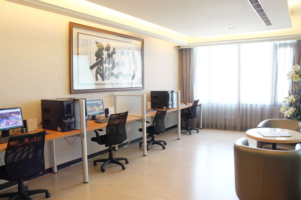 Golden Tulip Zhong Xin Hotel Taichung 54/63