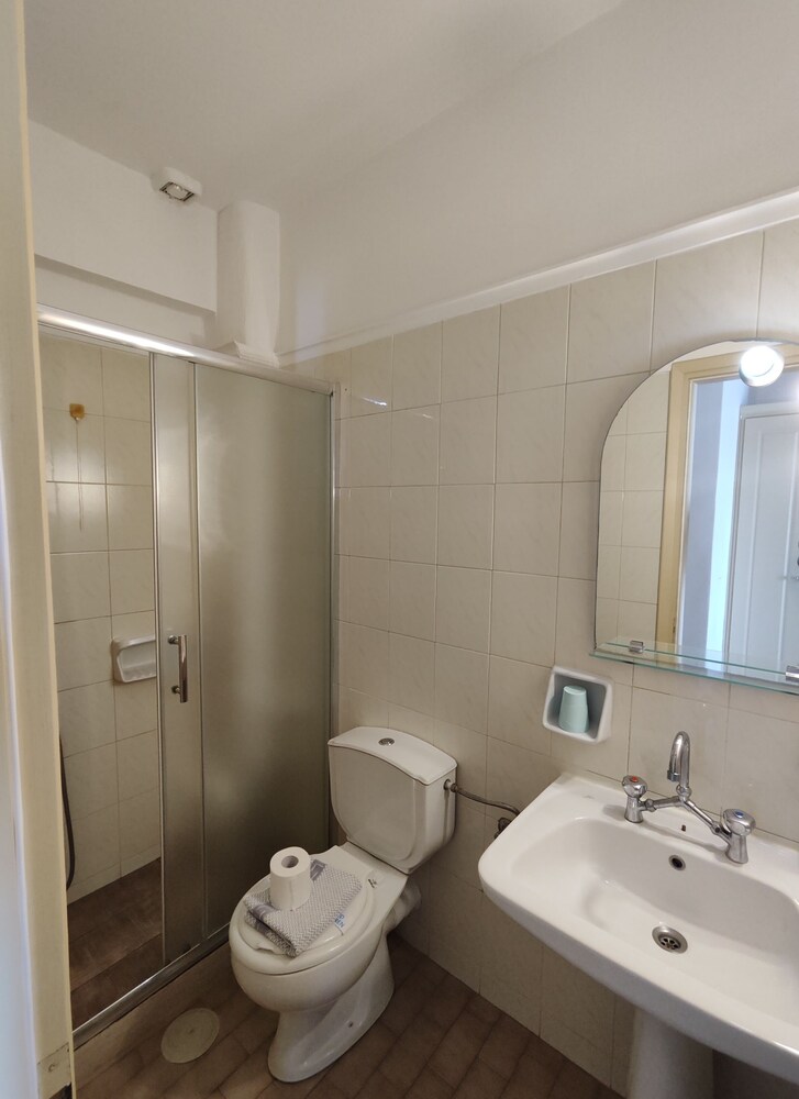 Filoxenia Hotel 49/50